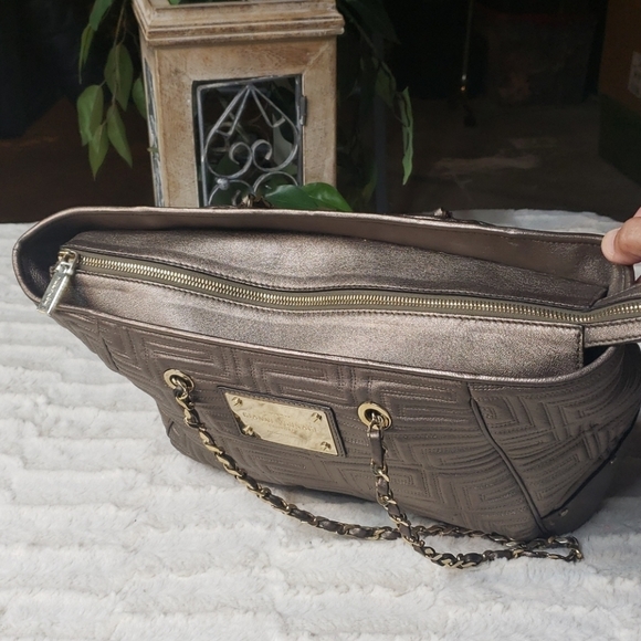 💋TRADED 💋Versace handbag 👜 - Picture 6 of 15